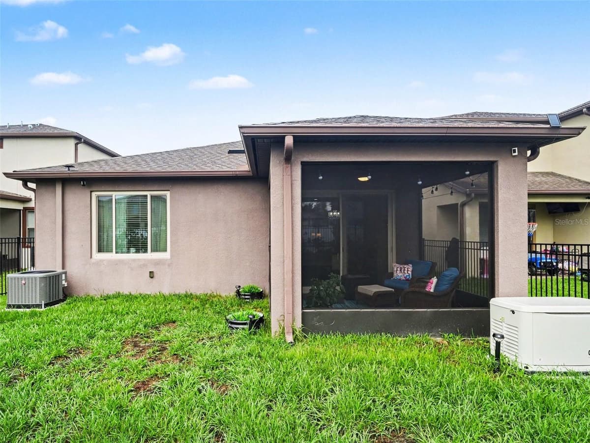 1505 CUSTER BAYOU ST — photo 23 of 30