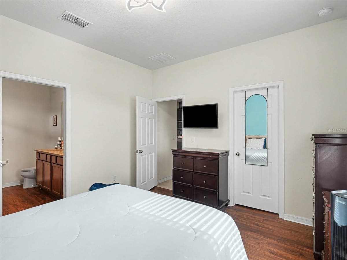 1505 CUSTER BAYOU ST — photo 18 of 30