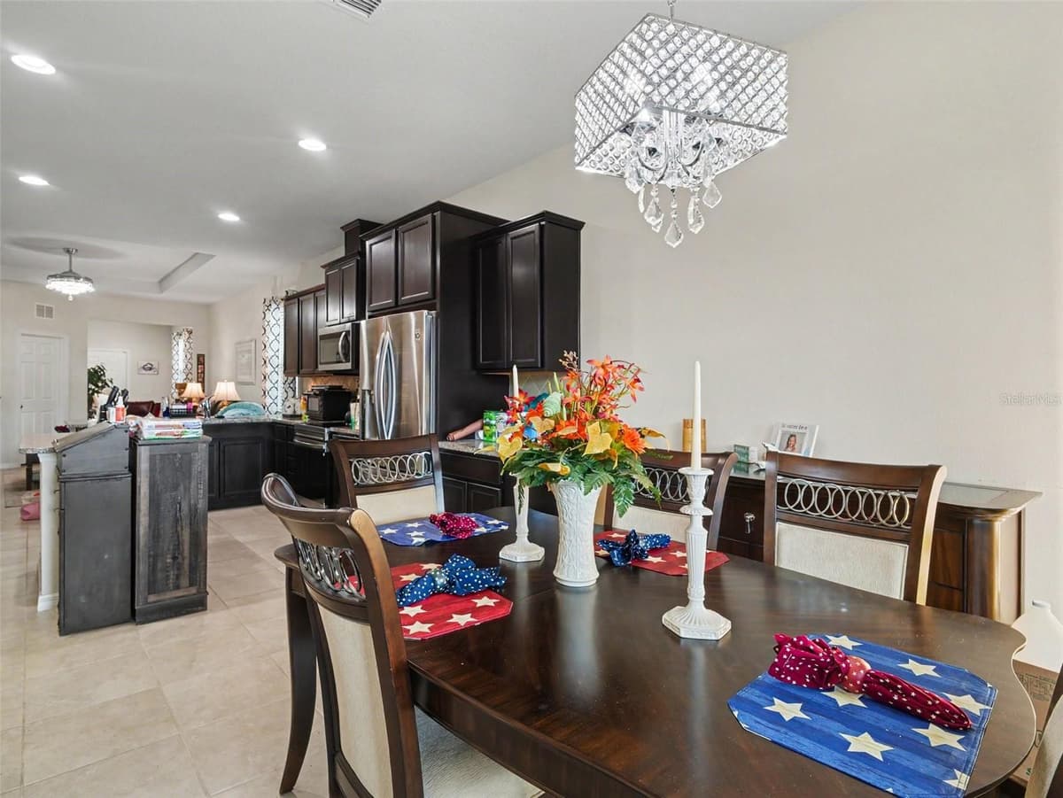1505 CUSTER BAYOU ST — photo 13 of 30