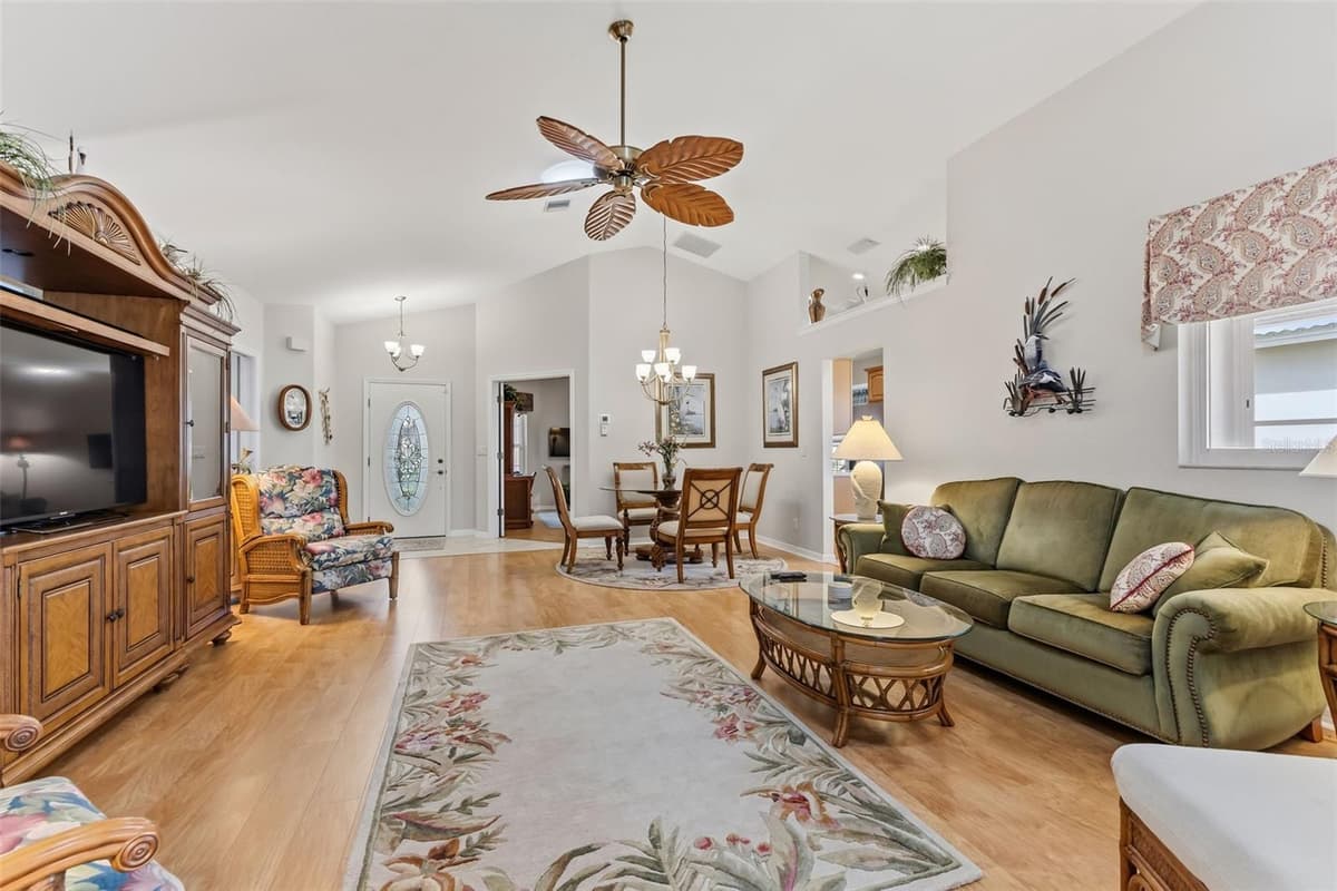1317 CLUBVIEW COURT — photo 11 of 50