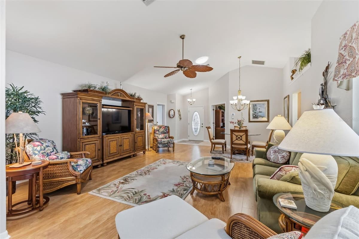 1317 CLUBVIEW COURT — photo 10 of 50