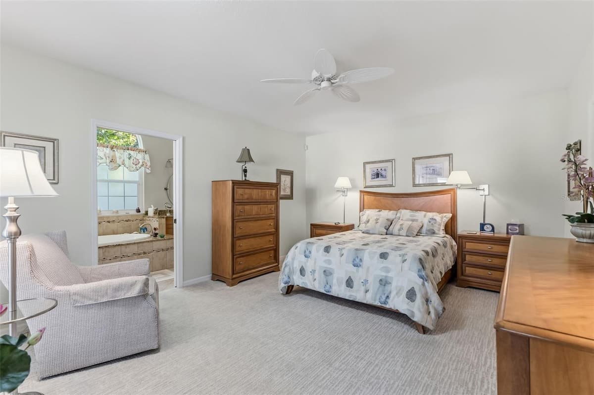 1317 CLUBVIEW COURT — photo 3 of 50