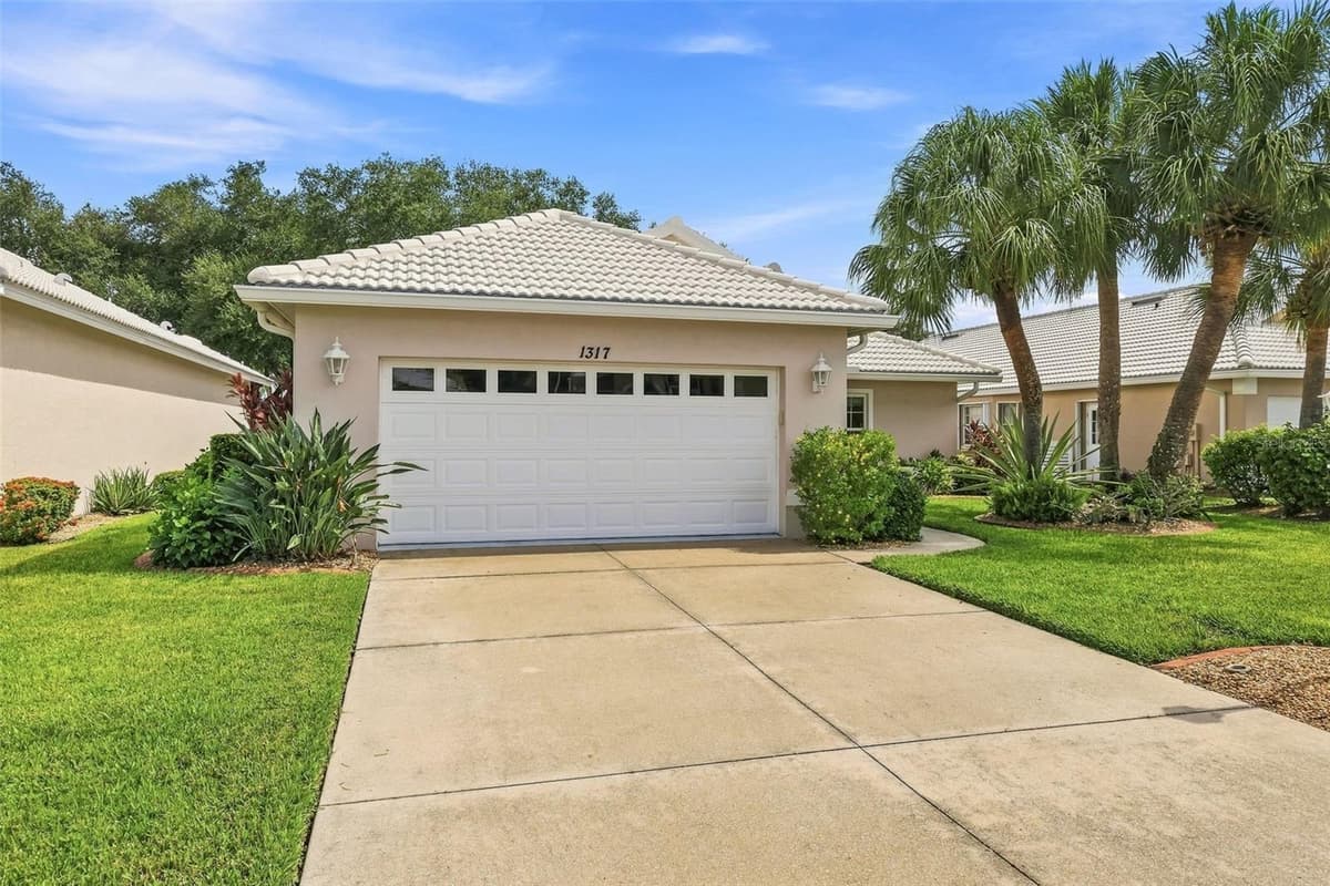 1317 CLUBVIEW COURT — photo 40 of 50