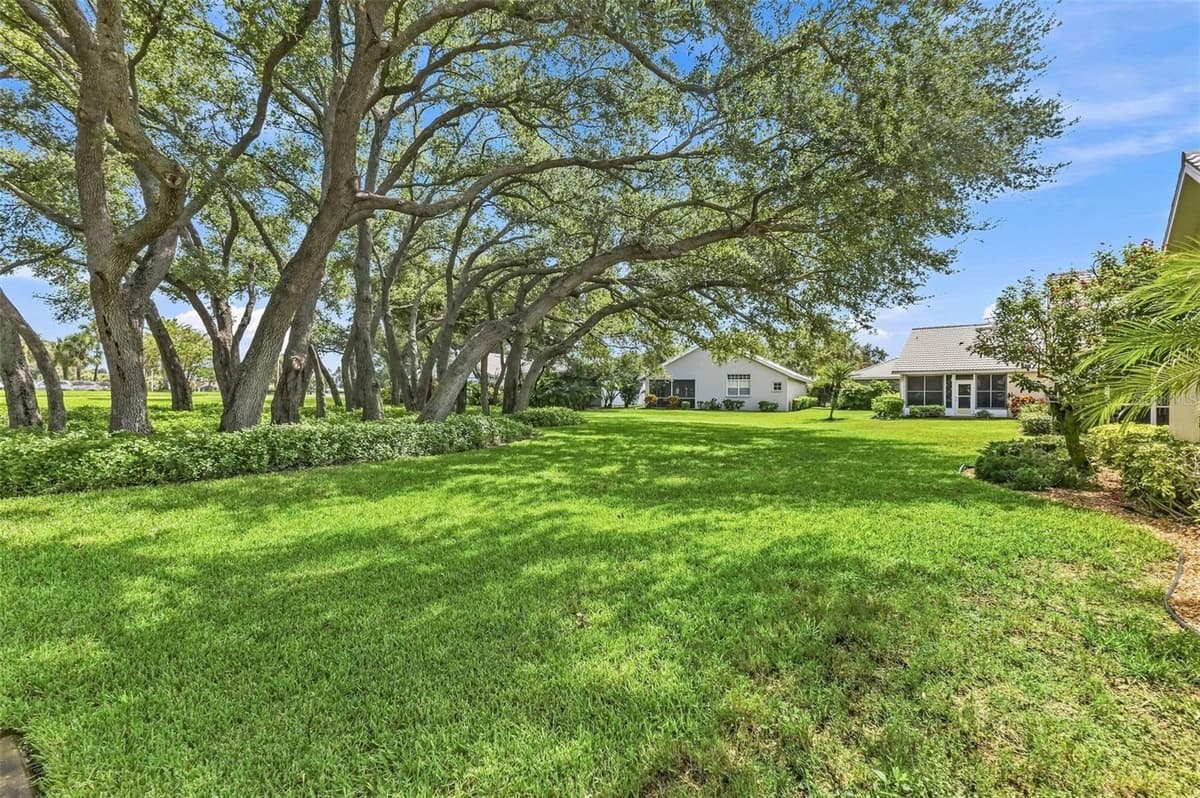 1317 CLUBVIEW COURT — photo 35 of 50