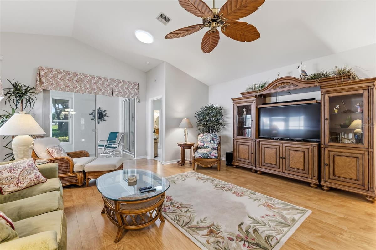 1317 CLUBVIEW COURT — photo 9 of 50