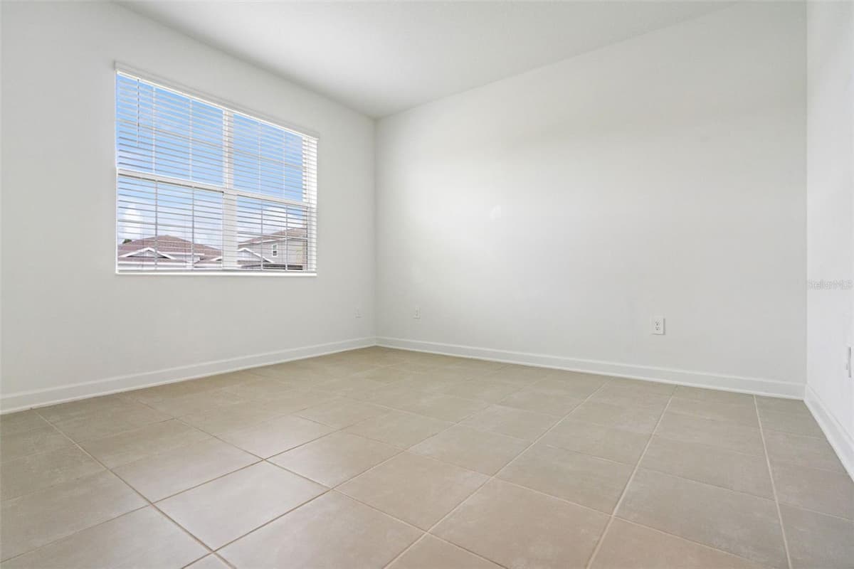 4614 WANDSWORTH WAY — photo 37 of 62