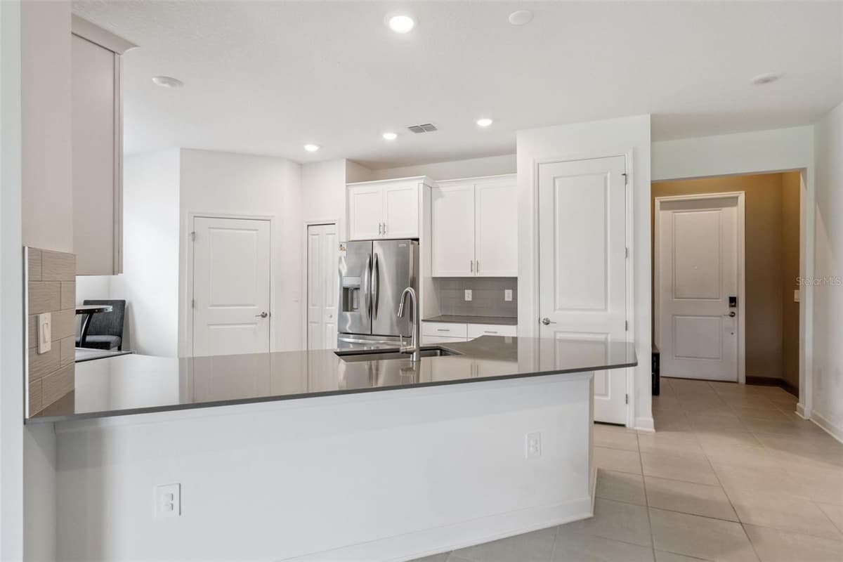 4614 WANDSWORTH WAY — photo 19 of 62