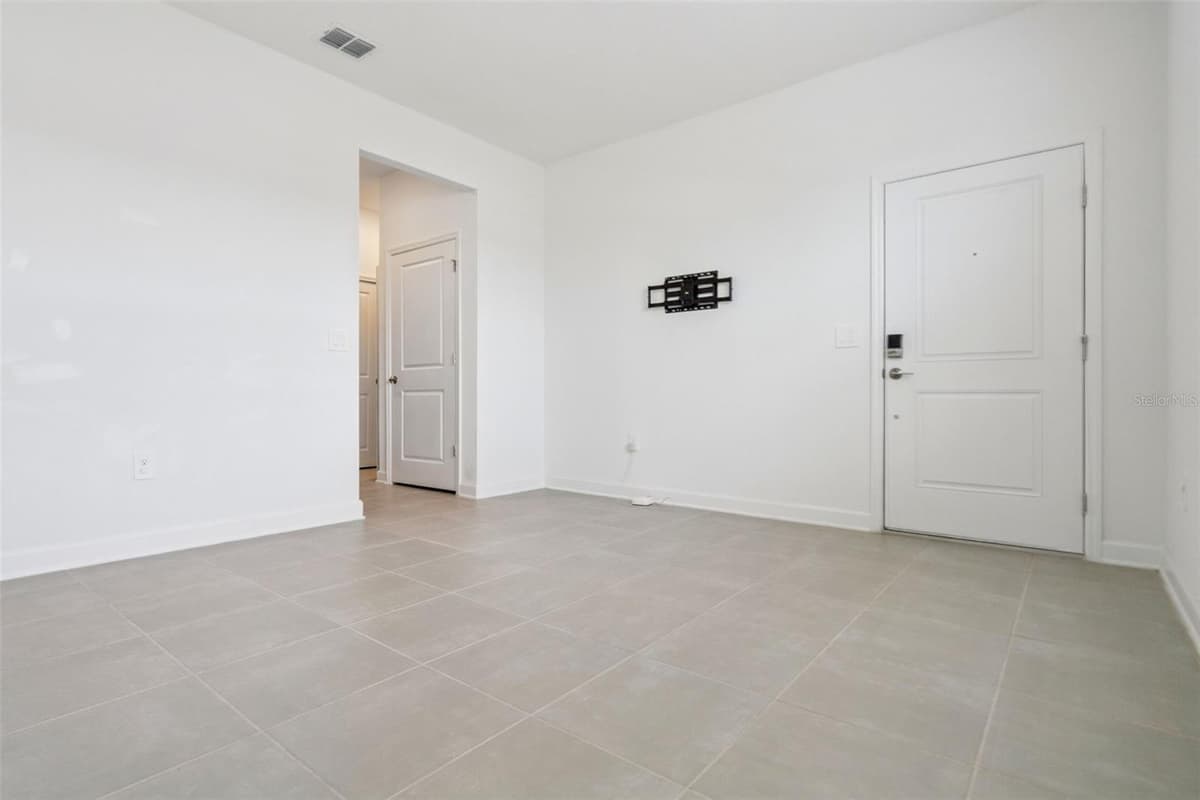 4614 WANDSWORTH WAY — photo 35 of 62