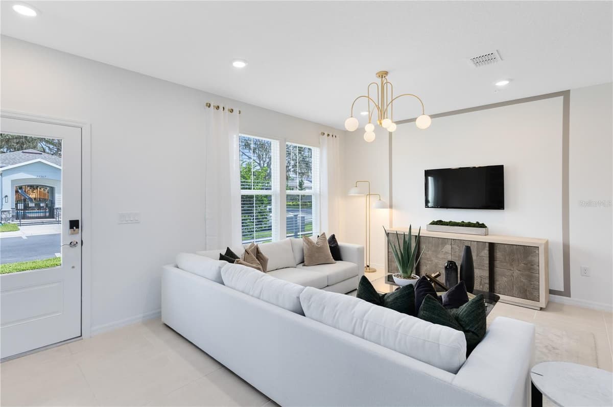 11579 HARBORVIEW STREET — photo 15 of 31