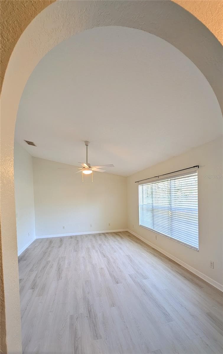 4023 EAGLE NEST POINT — photo 3 of 27