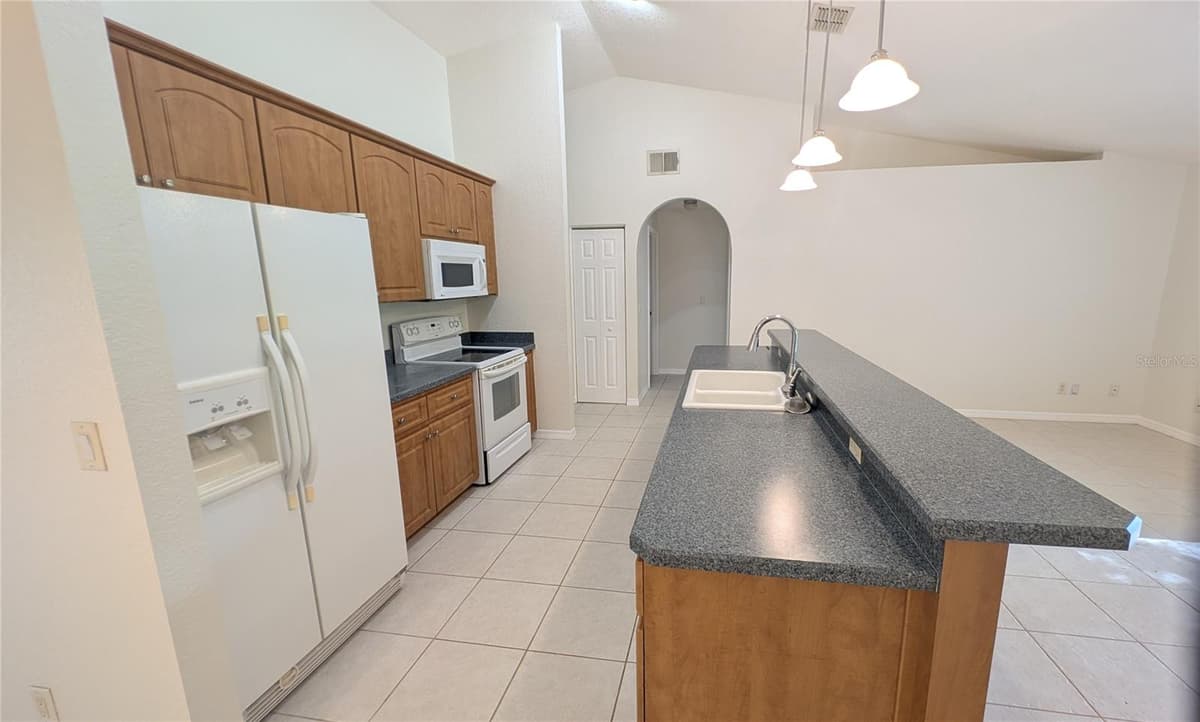 4023 EAGLE NEST POINT — photo 9 of 27
