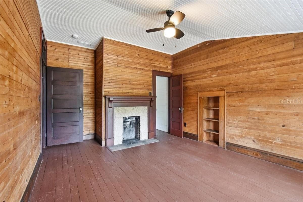 1103 JEFFERSON STREET — photo 46 of 52