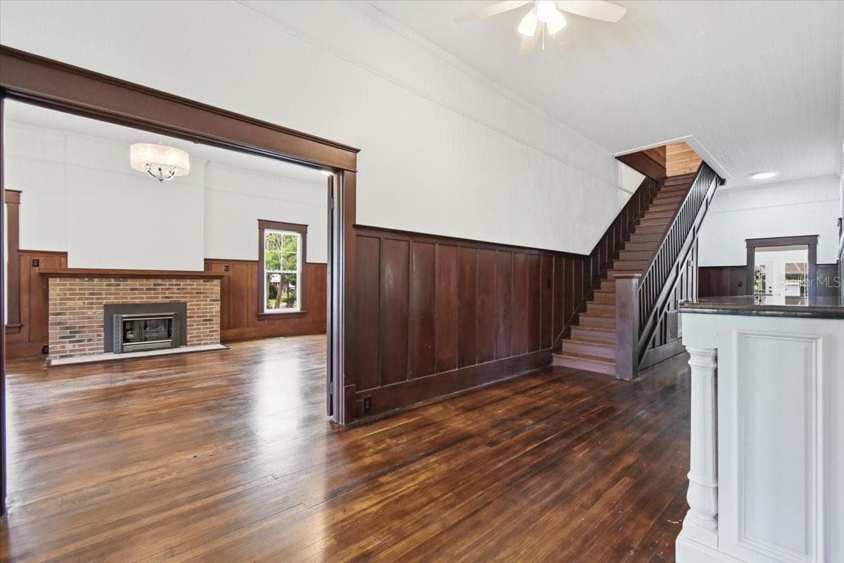 1103 JEFFERSON STREET — photo 10 of 52