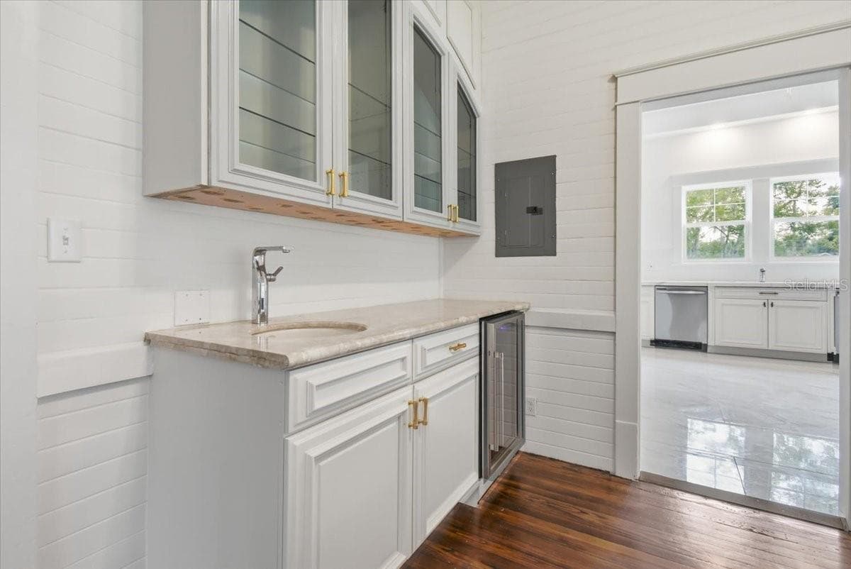1103 JEFFERSON STREET — photo 27 of 52