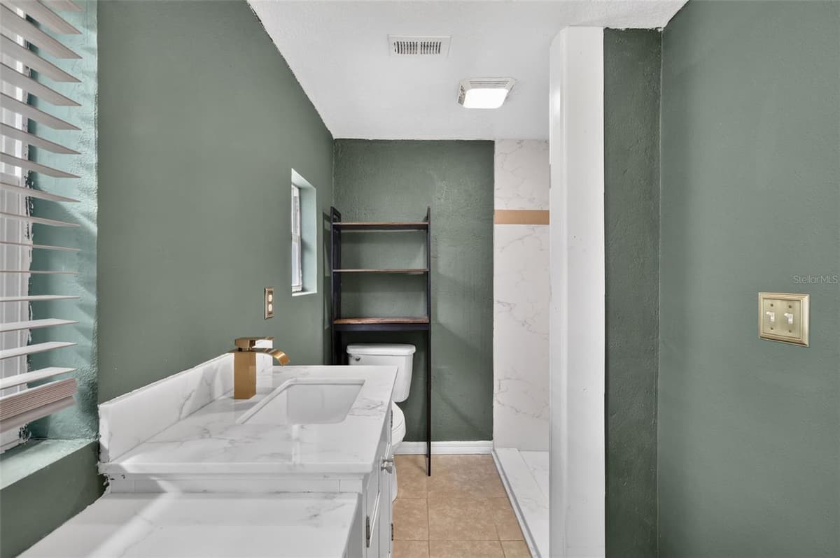 1111 DORA AVENUE — photo 19 of 34