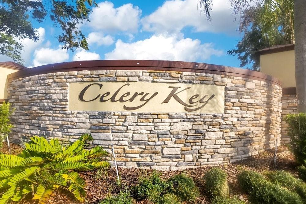 504 KEY HAVEN DRIVE — photo 31 of 35
