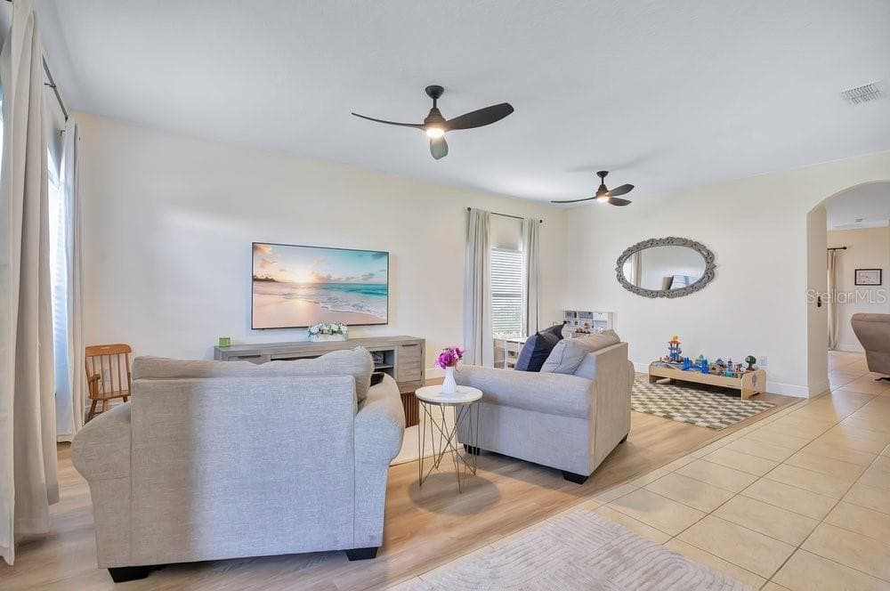 504 KEY HAVEN DRIVE — photo 5 of 35