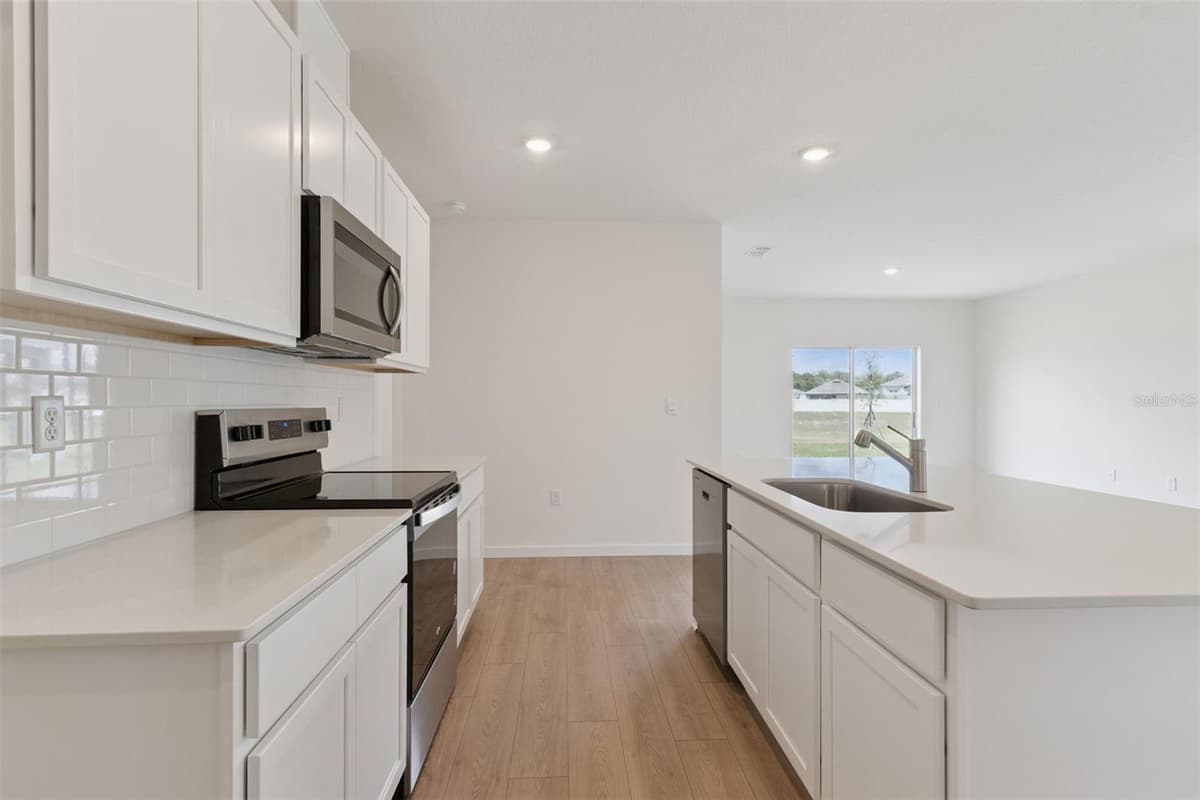 1876 HOWARD MESA DRIVE — photo 11 of 63