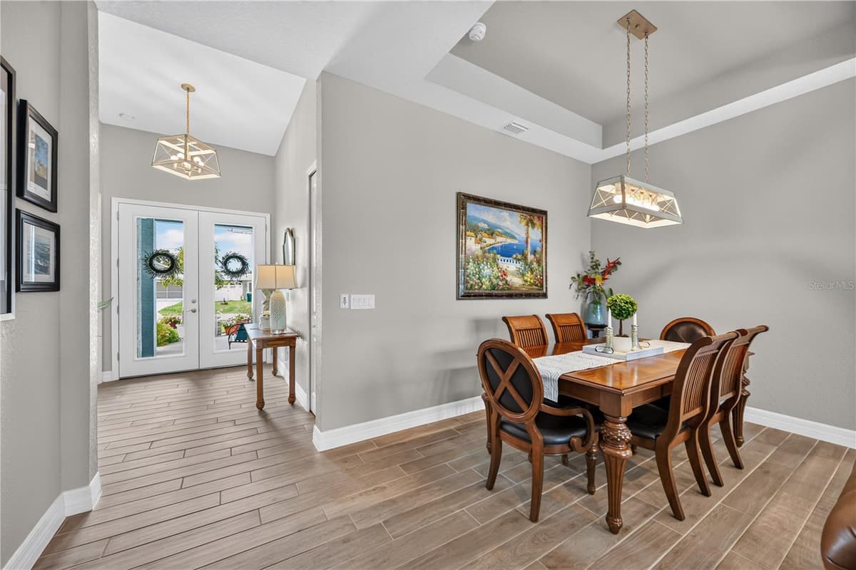 119 GREEN OAK PARK — photo 11 of 63