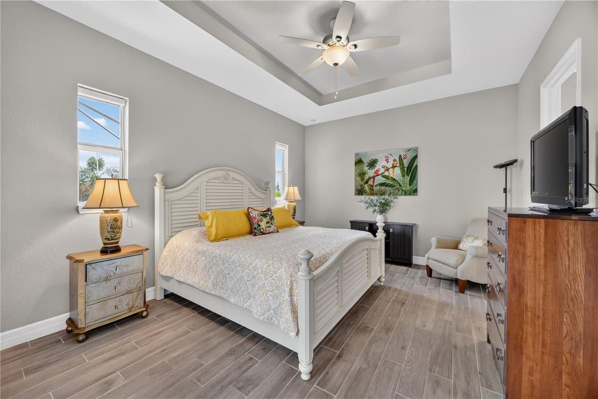 119 GREEN OAK PARK — photo 30 of 63