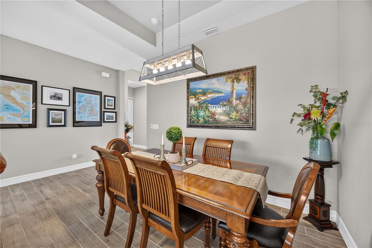 119 GREEN OAK PARK — photo 12 of 63