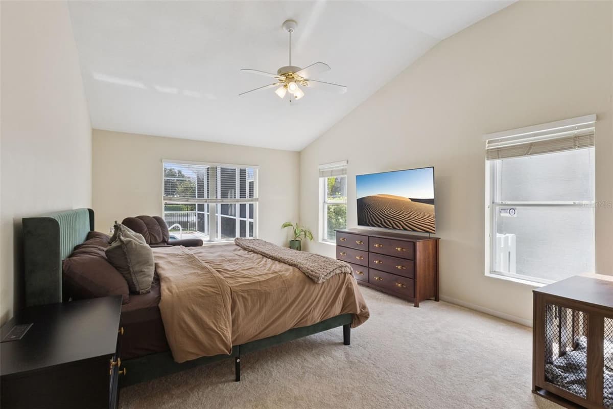 14313 ROXSHIRE DRIVE — photo 15 of 46