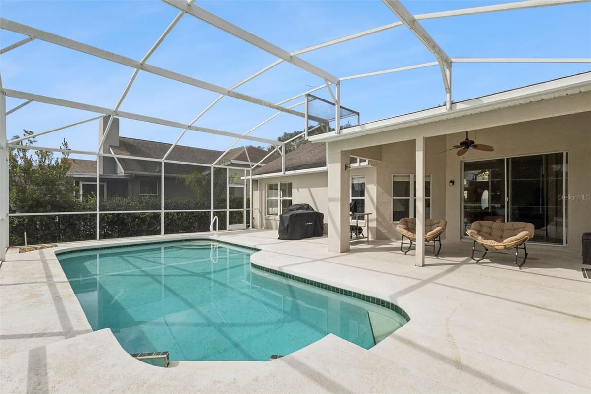 14313 ROXSHIRE DRIVE — photo 33 of 46
