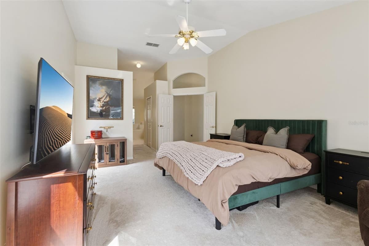 14313 ROXSHIRE DRIVE — photo 17 of 46