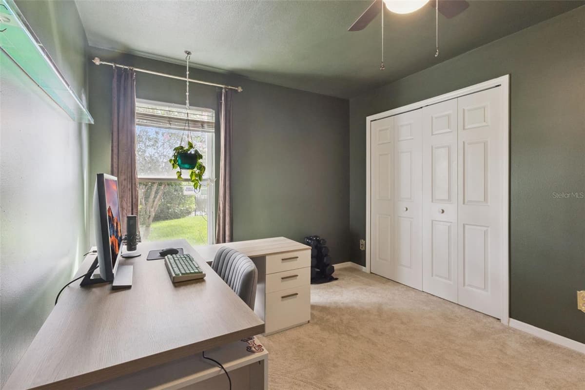 14313 ROXSHIRE DRIVE — photo 18 of 46