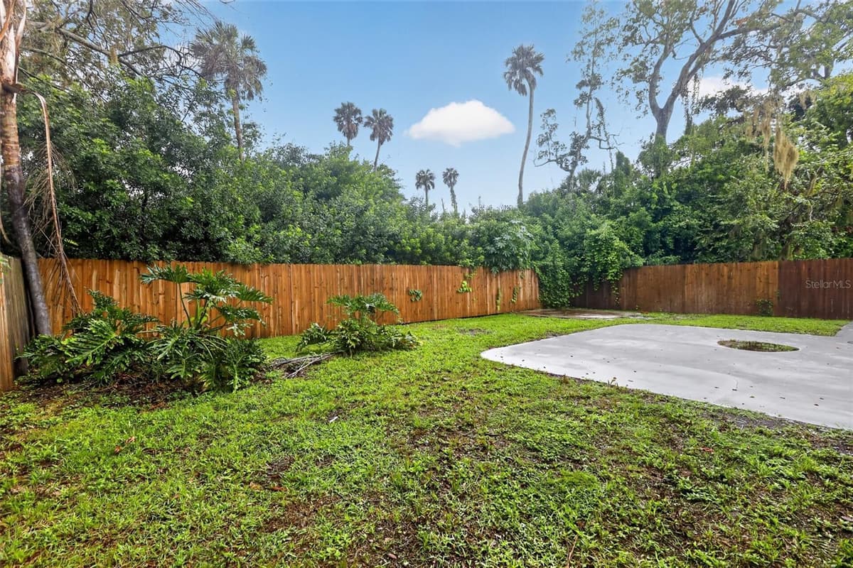 5644 BERLIN DRIVE — photo 27 of 28