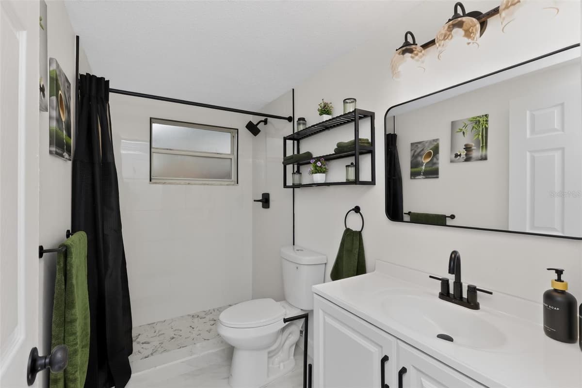 5644 BERLIN DRIVE — photo 14 of 28