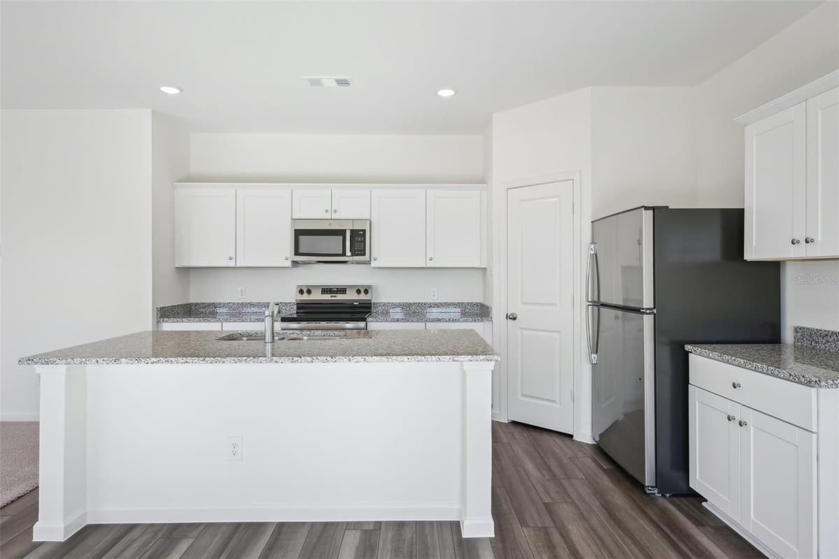 1620 NORFOLK TRAIL — photo 8 of 39