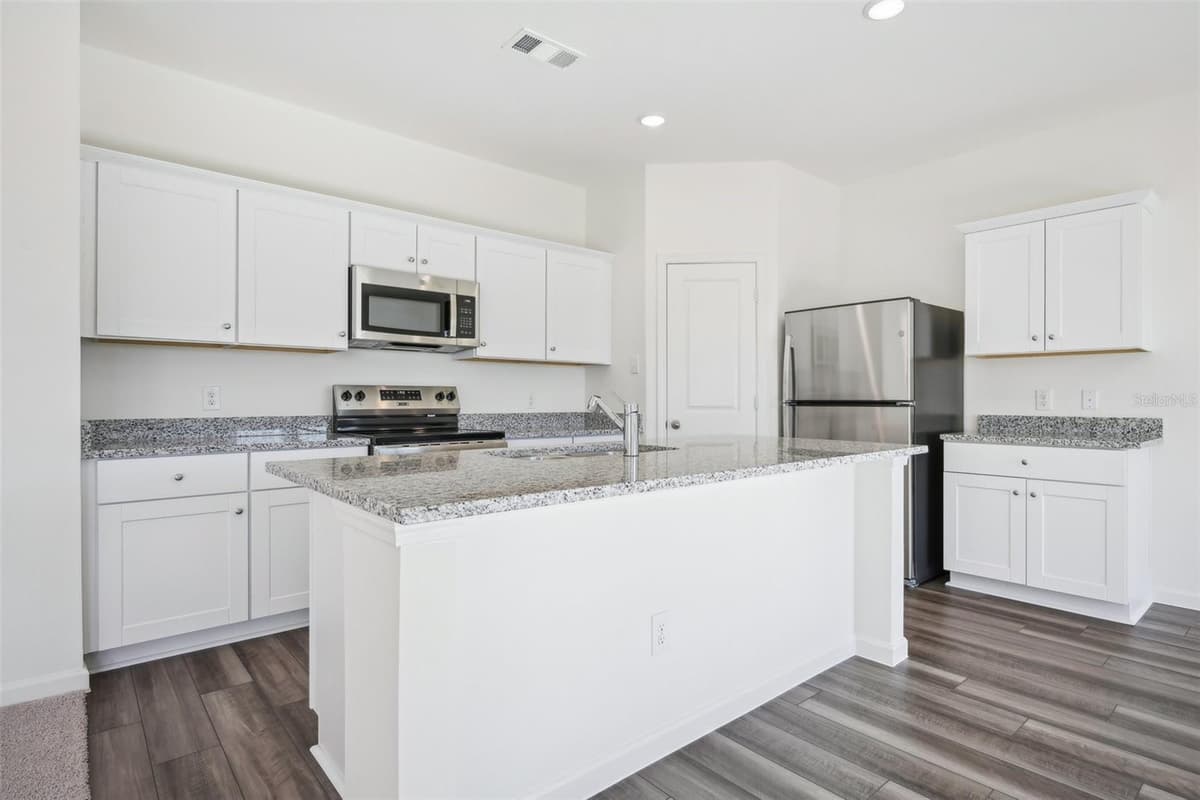 1620 NORFOLK TRAIL — photo 9 of 39