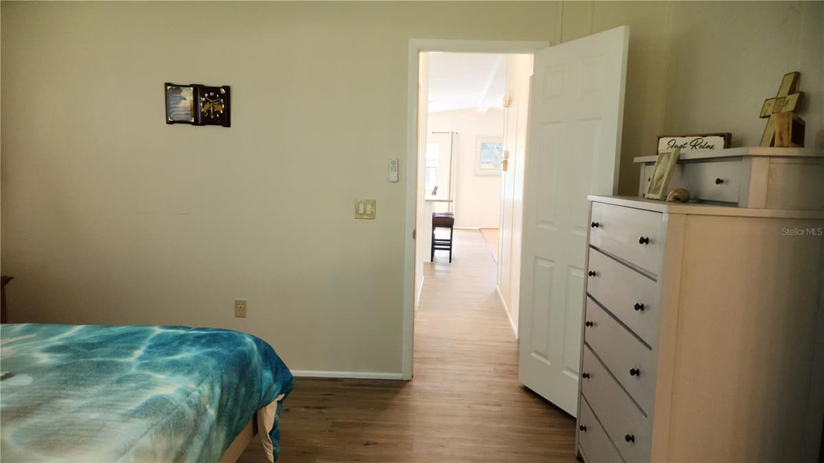 2100 KINGS HIGHWAY — photo 17 of 44