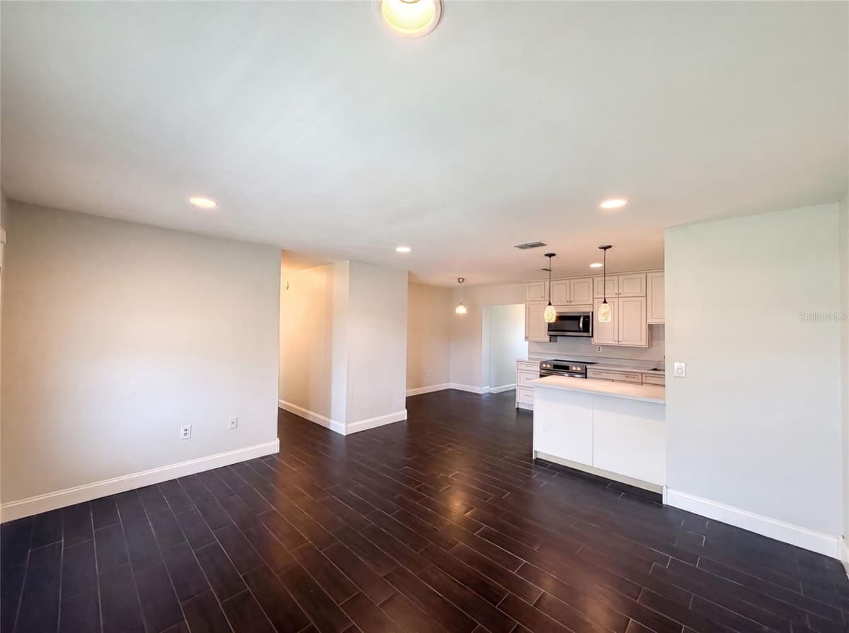 4147 WILLOW SOUTH DRIVE — photo 3 of 18