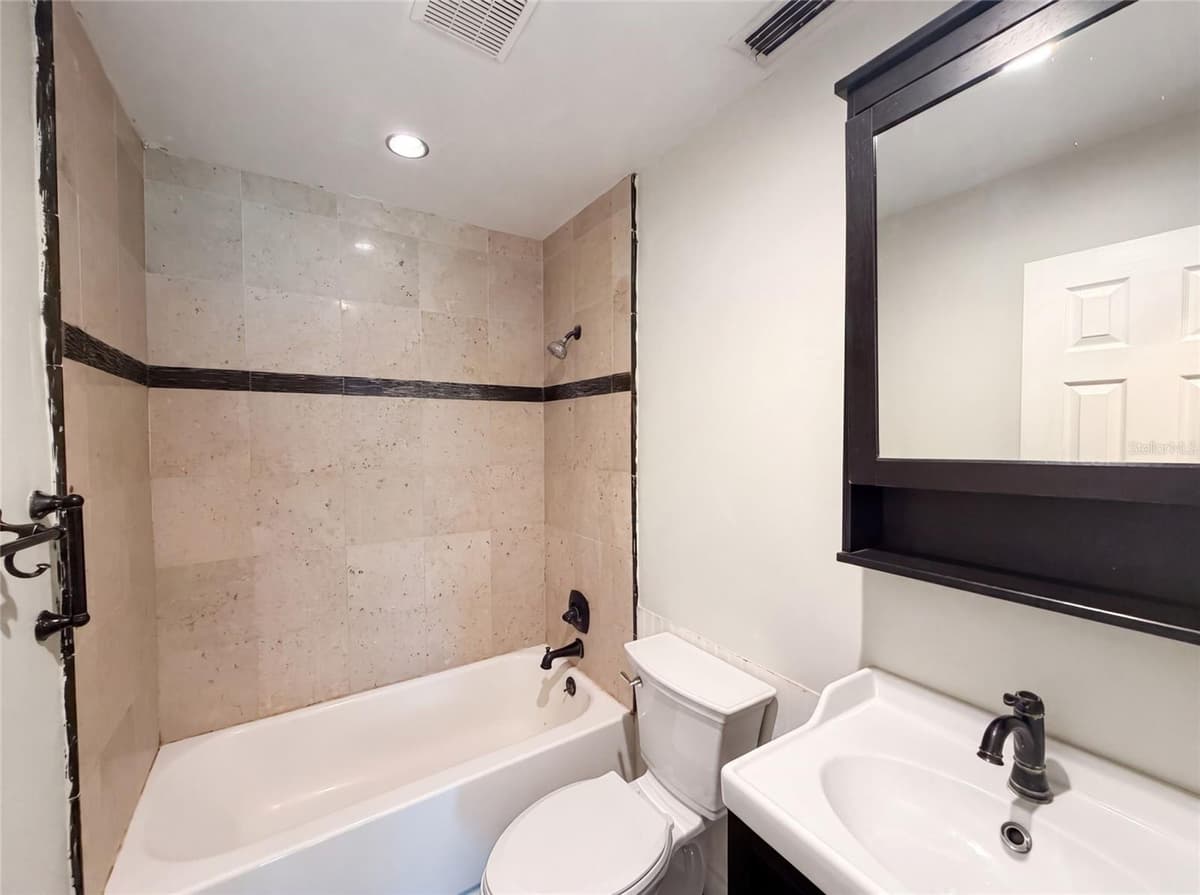 4147 WILLOW SOUTH DRIVE — photo 11 of 18