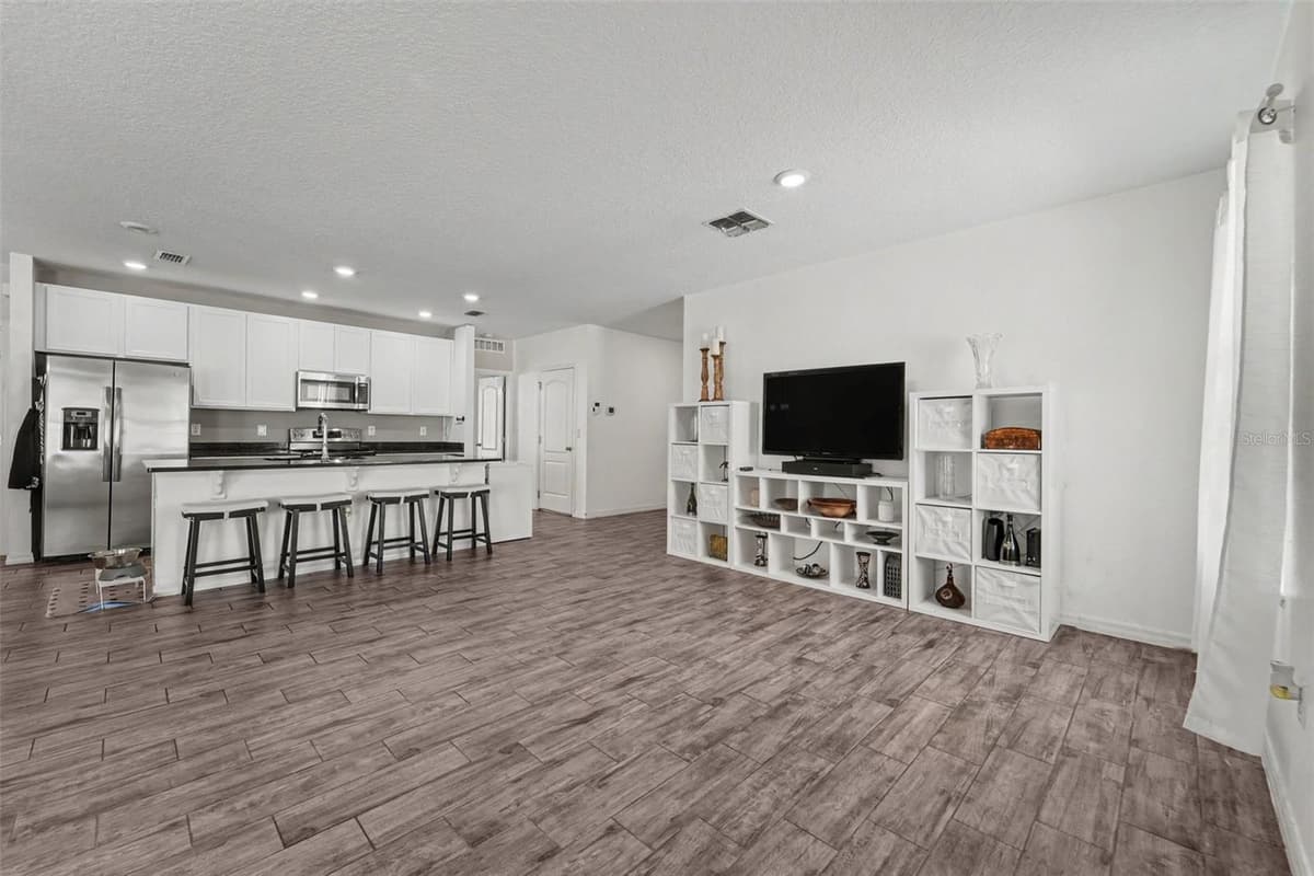 1281 WATER WILLOW DRIVE — photo 10 of 33
