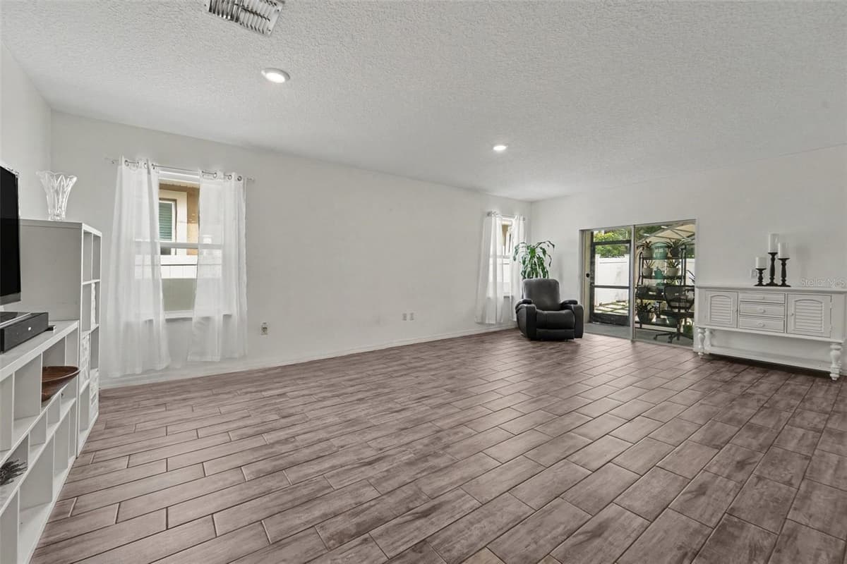 1281 WATER WILLOW DRIVE — photo 3 of 33
