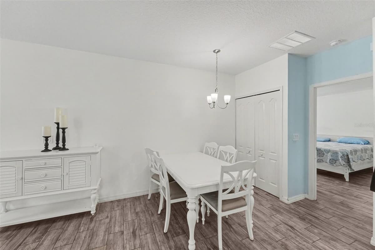 1281 WATER WILLOW DRIVE — photo 6 of 33