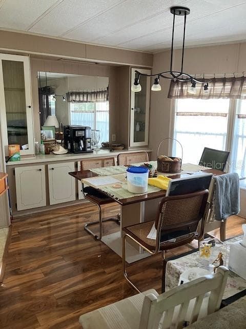 3201 BREWSTER DRIVE — photo 8 of 21