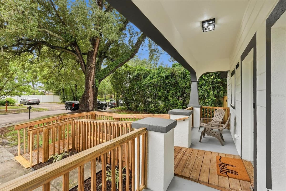 1316 GIDDENS AVENUE — photo 4 of 32
