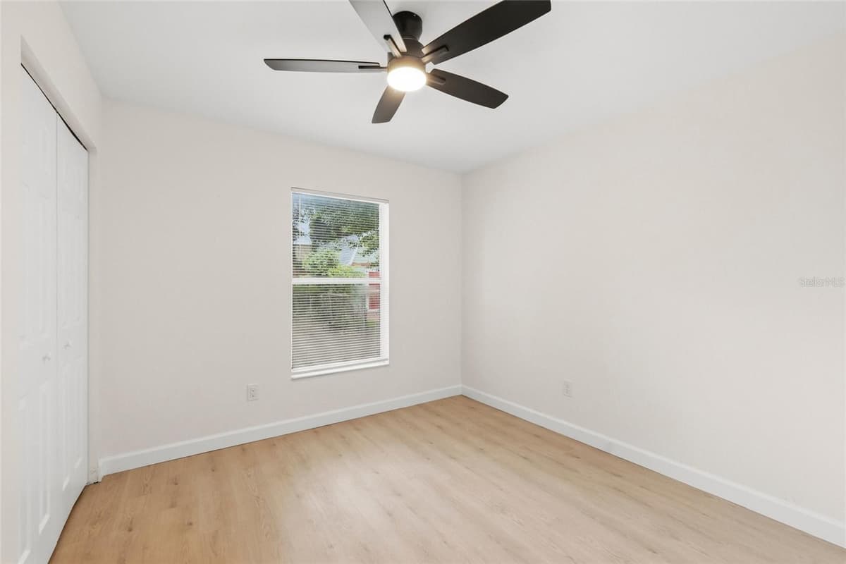 1316 GIDDENS AVENUE — photo 22 of 32