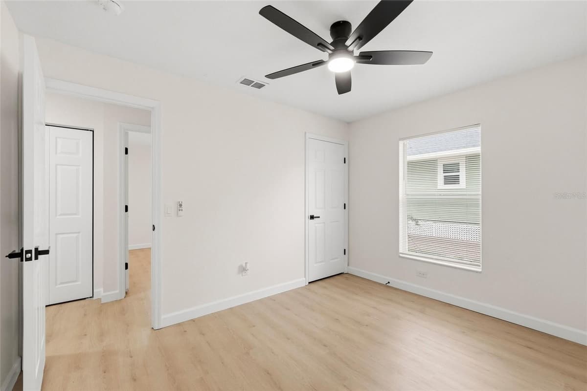 1316 GIDDENS AVENUE — photo 21 of 32