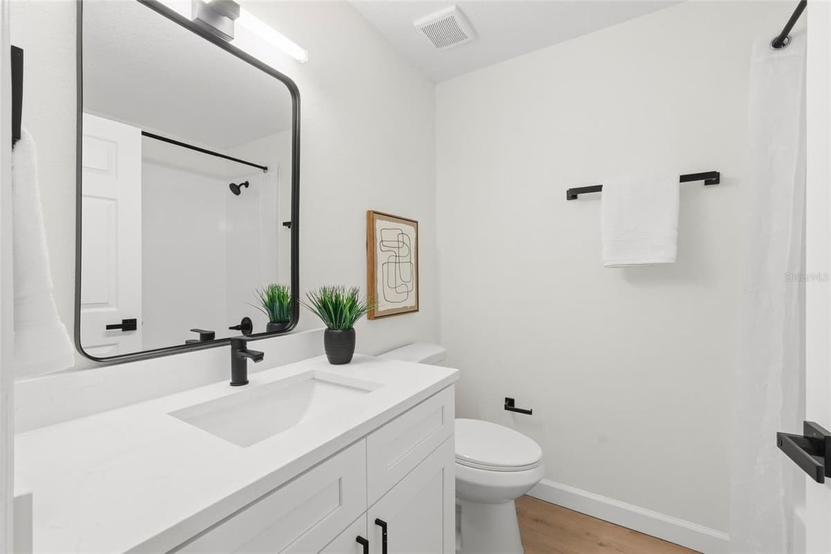 1316 GIDDENS AVENUE — photo 13 of 32