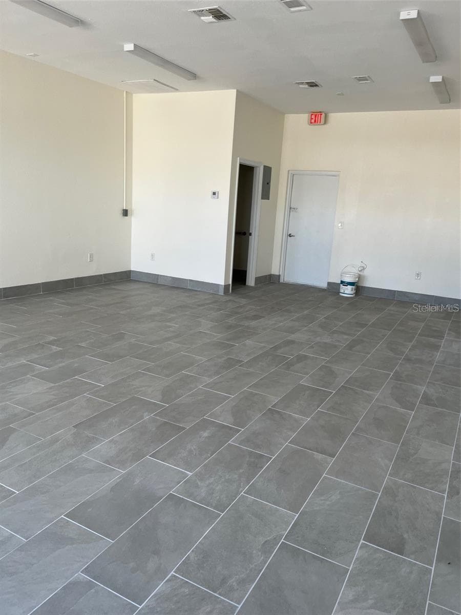 119 TAMIAMI TRAIL — photo 4 of 5