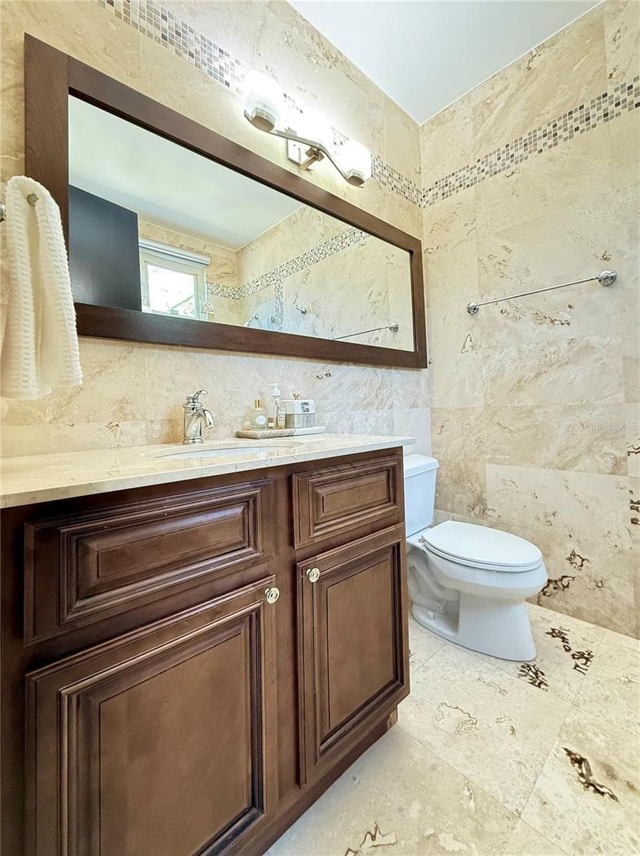 159 DORADO BEACH EAST STREET — photo 9 of 21