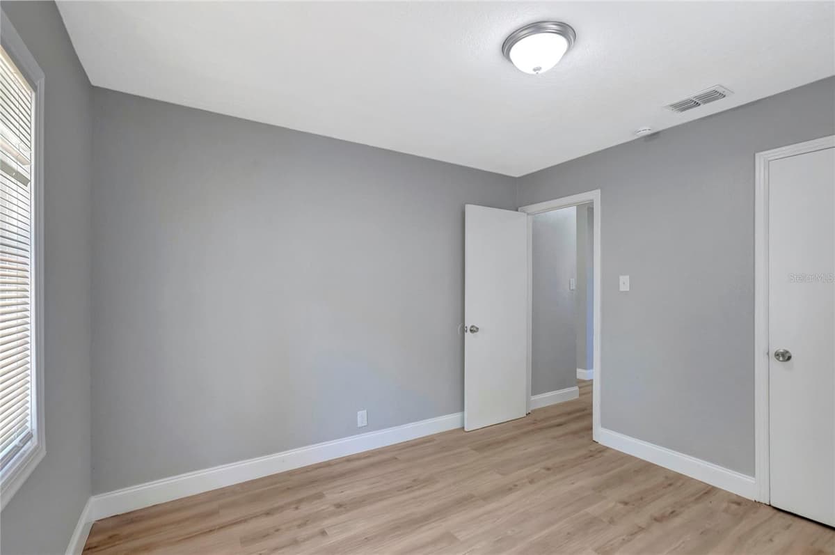 6105 23RD STREET — photo 29 of 34