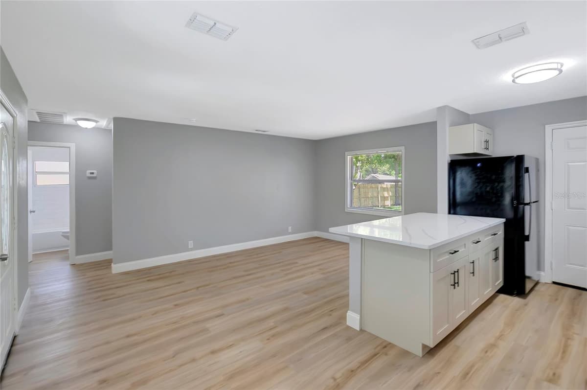6105 23RD STREET — photo 17 of 34