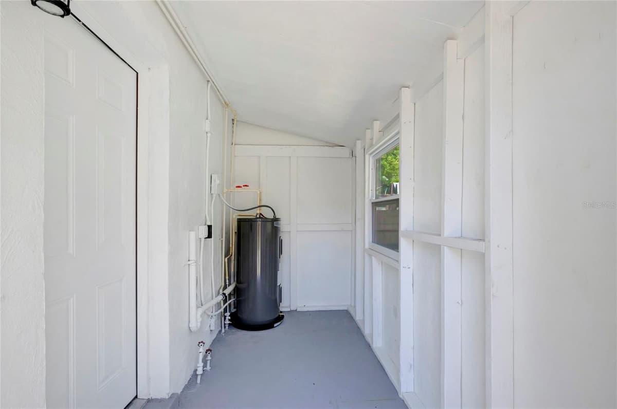6105 23RD STREET — photo 30 of 34