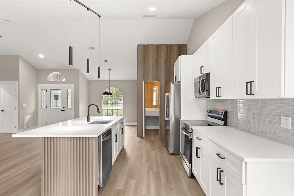 13031 SCOTTISH PINE LANE — photo 8 of 43